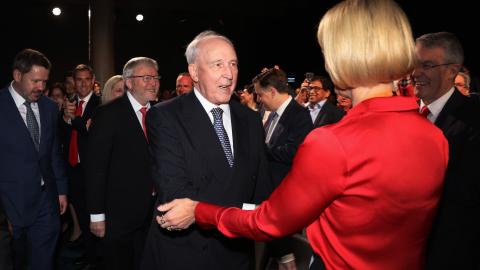 Former Australian Prime Minister Paul Keating is greeted during the Labor Party election campaign launch on May 1, 2022, in Perth, Australia. (Paul Kane via Getty Images)