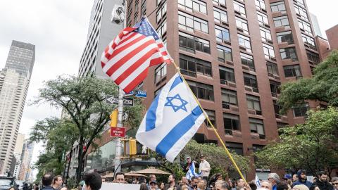 Israeli supporters rallied against the terrorist attack in Israel in New York City on October 8, 2023. (Lev Radin via Getty Images)